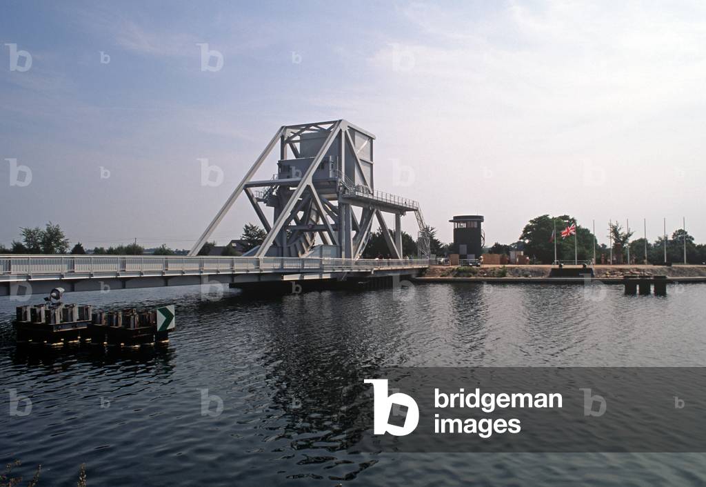 Pegasus Bridge, a bascule type of bridge that crosses the Caen Canal and Ouistreham in Normandy, France (photo)