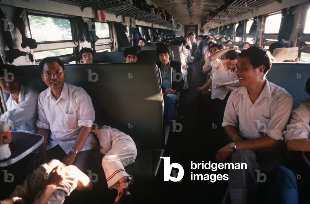 Chinese train passengers, China (photo)