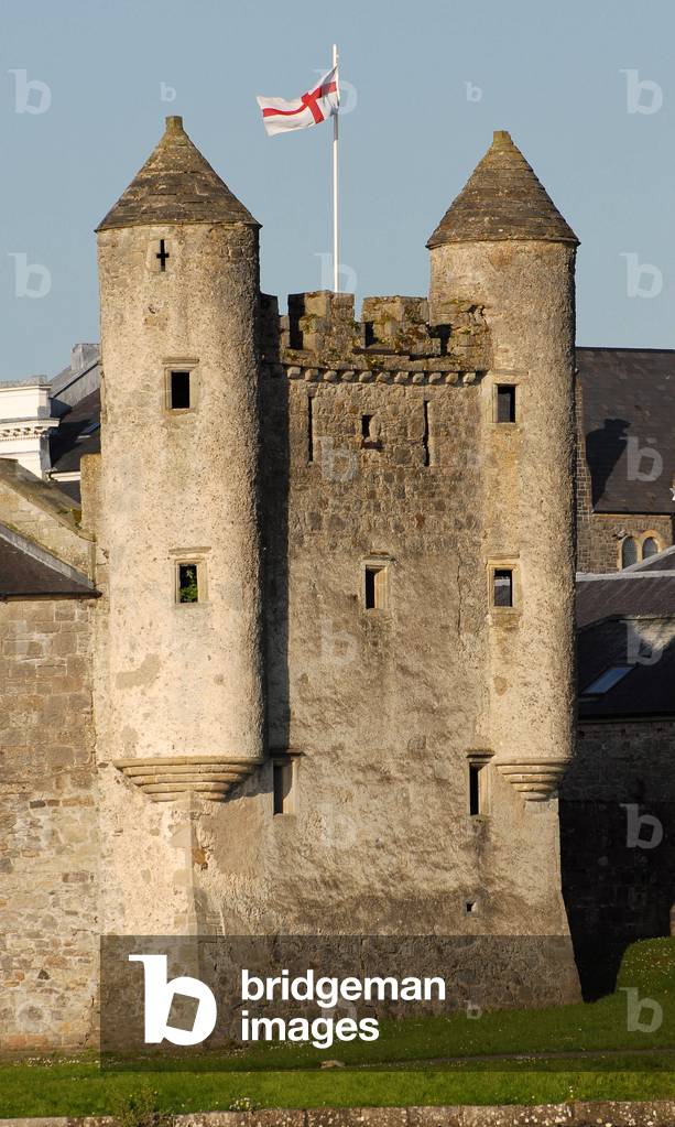 Enniskillen Castle, Water Gate, Enniskillen, River Erne, Lough Erne, Fermanagh, Northern Ireland, UK (photo)