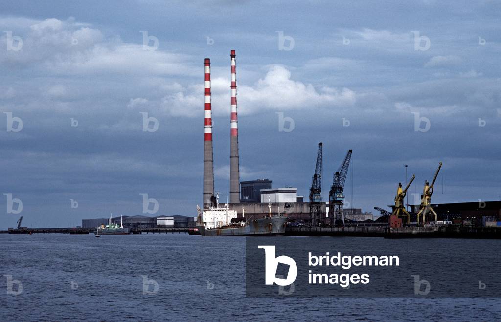 Pigeon House Generating Station from Dublin Harbour, as referred to in James Joyce 'Dubliners', Dublin, Ireland (photo)