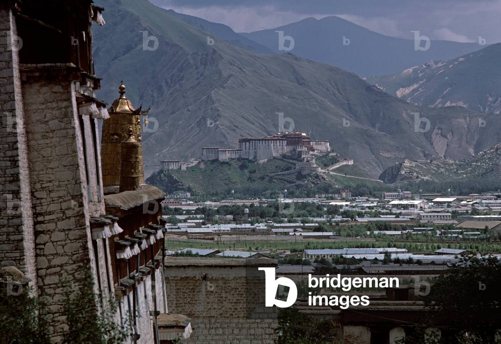 Potala Palace, Lhasa (photo)