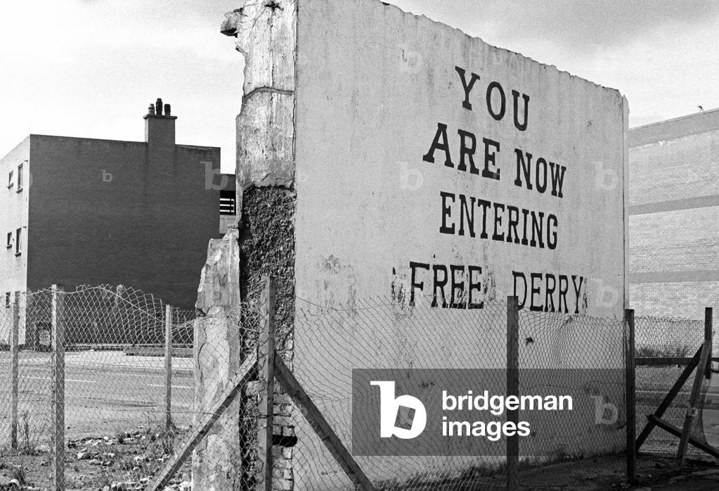 THE TROUBLES, DERRY, LONDONDERRY IN THE 70s