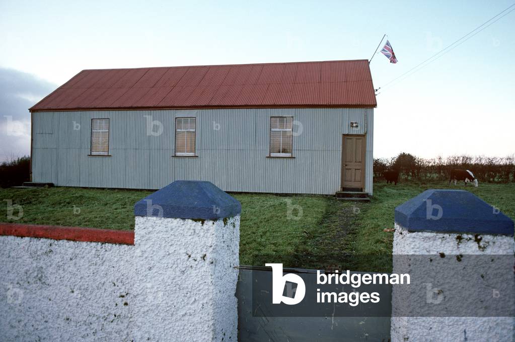 Lislaird Orange Hall, County Tyrone during The Troubles, Northern Ireland Conflict, Northern Ireland, 1986 (photo)