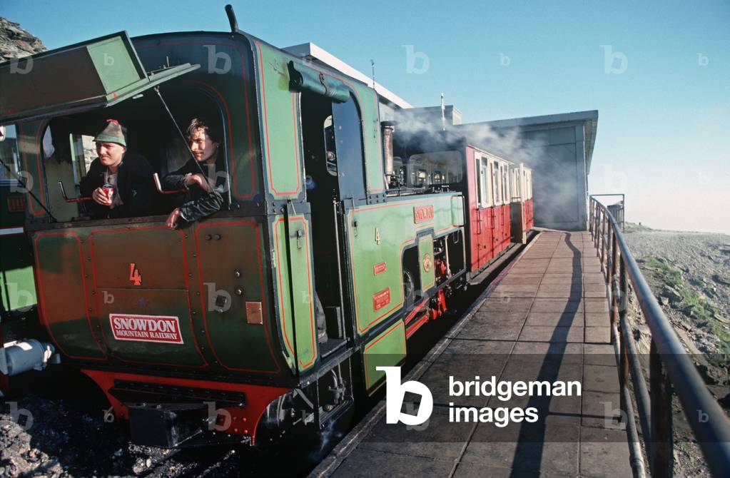 Snowdon Mountain Railway steam locomotive, Wales, 1991 (photo)