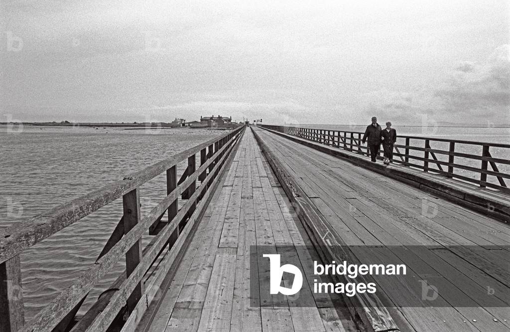 Wooden bridge from Dollymount to Bull Island in Dublin Bay, County Dublin, referred to in James Joyce 'A Portrait of the Artist as a Young Man', Ireland (photo)