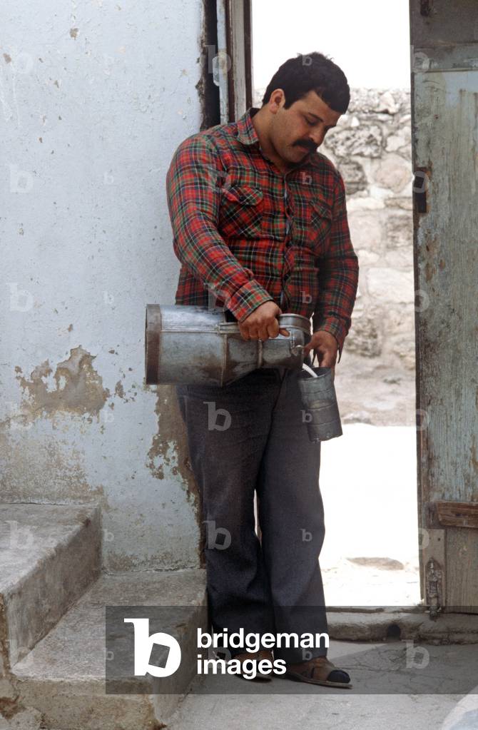 Palestinian milkman,  West Bank, East Jerusalem, Israeli, Palestinian Authority (photo)
