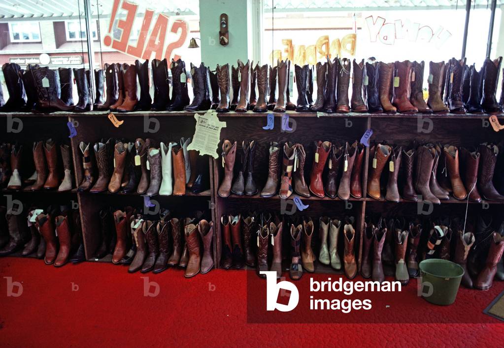 Cowboy Boots In Ranchwear Store, Cheyennen Wyoming, USA  (photo)
