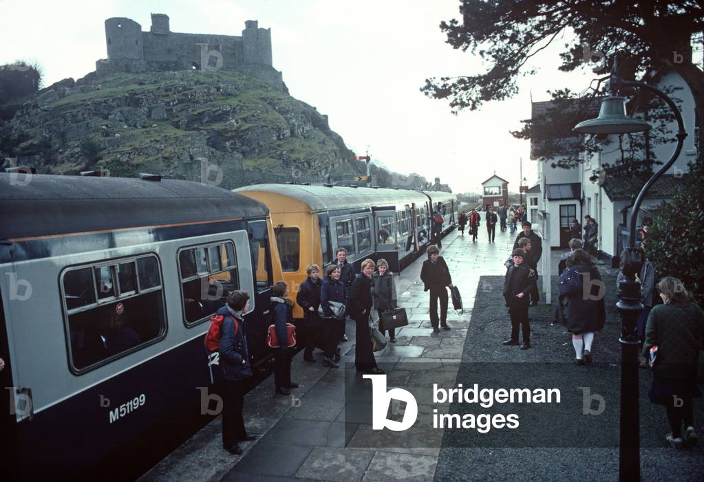 Harlech railway station, Dovey Junction to Pwllheli Cambrian Coast railway line, Gynedd, Wales, Great Britain, 1982 (photograph)