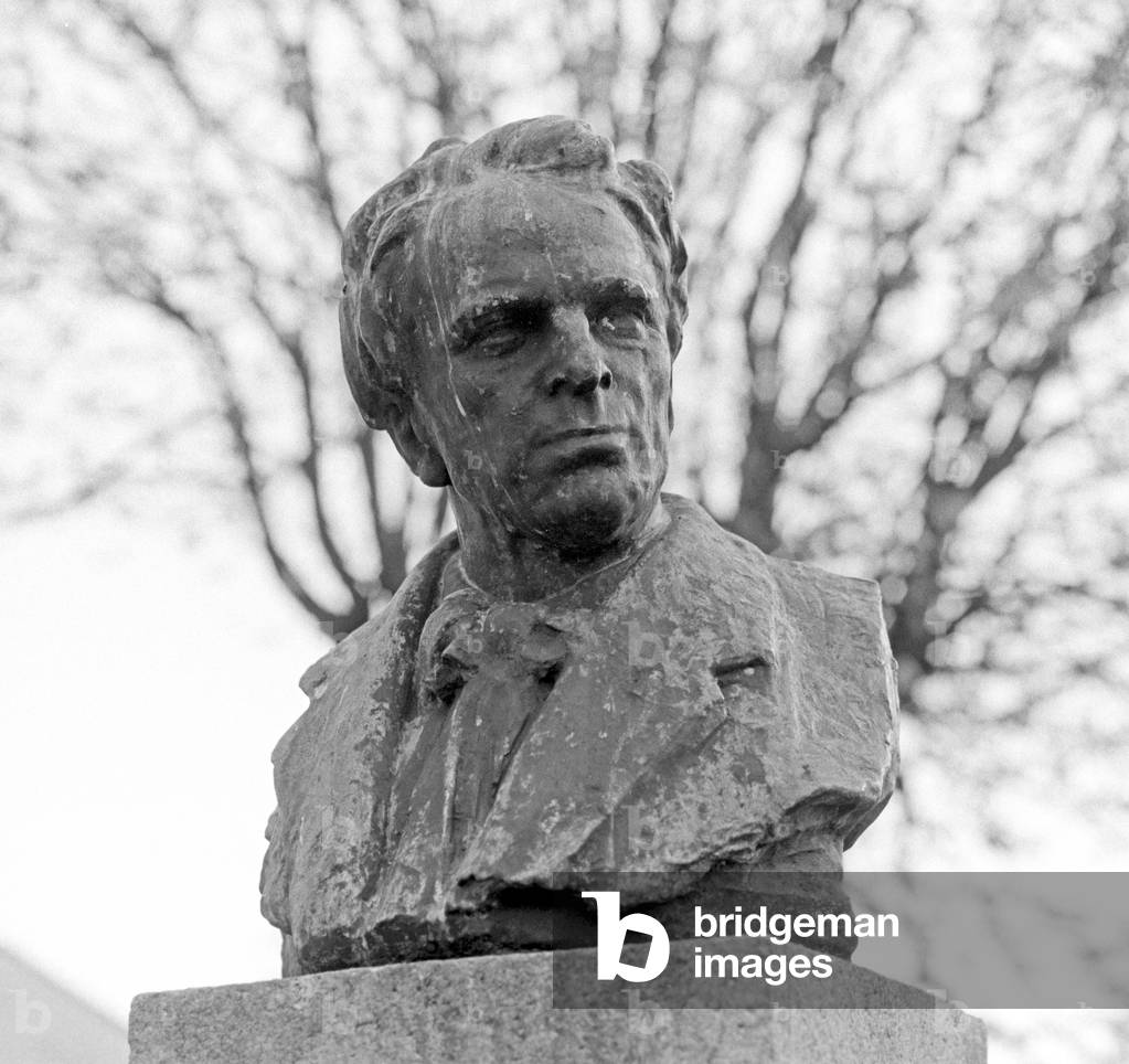 Bust Of W. B. Yeats, Dublin, Ireland,  (photo)