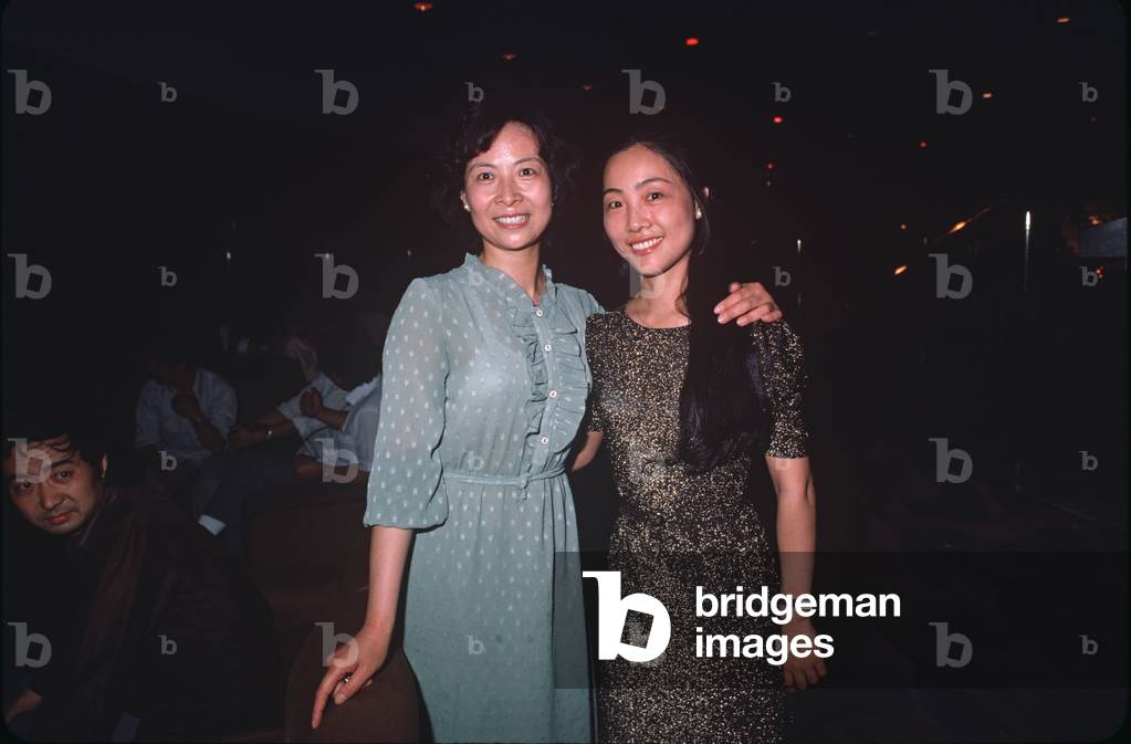 Dancing to the Jimmy King Jazz Orchestra, Shanghai, China (photo)