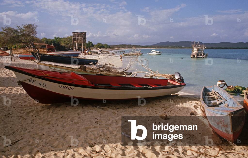 Fishing boats on beach near Kingston, Jamaica (photo)