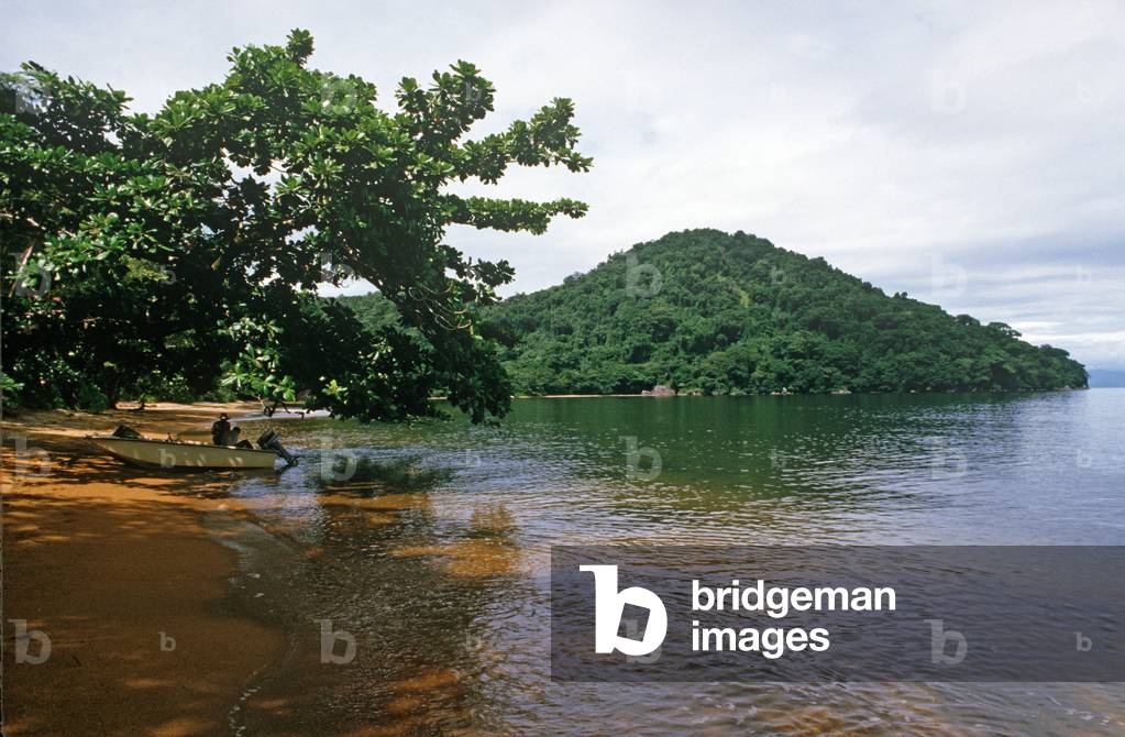The beach on Nosy Mangabe Island, a reserve and sanctuary of the aye-aye lemur, in Antongil Bay, Madagascar, East Africa, Africa, 1980s (photo)