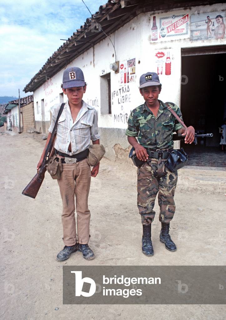 local militia armed boy soldiers in Santa Maria, a small village on the border with Honduras, Nicaragua, Central America (photo)