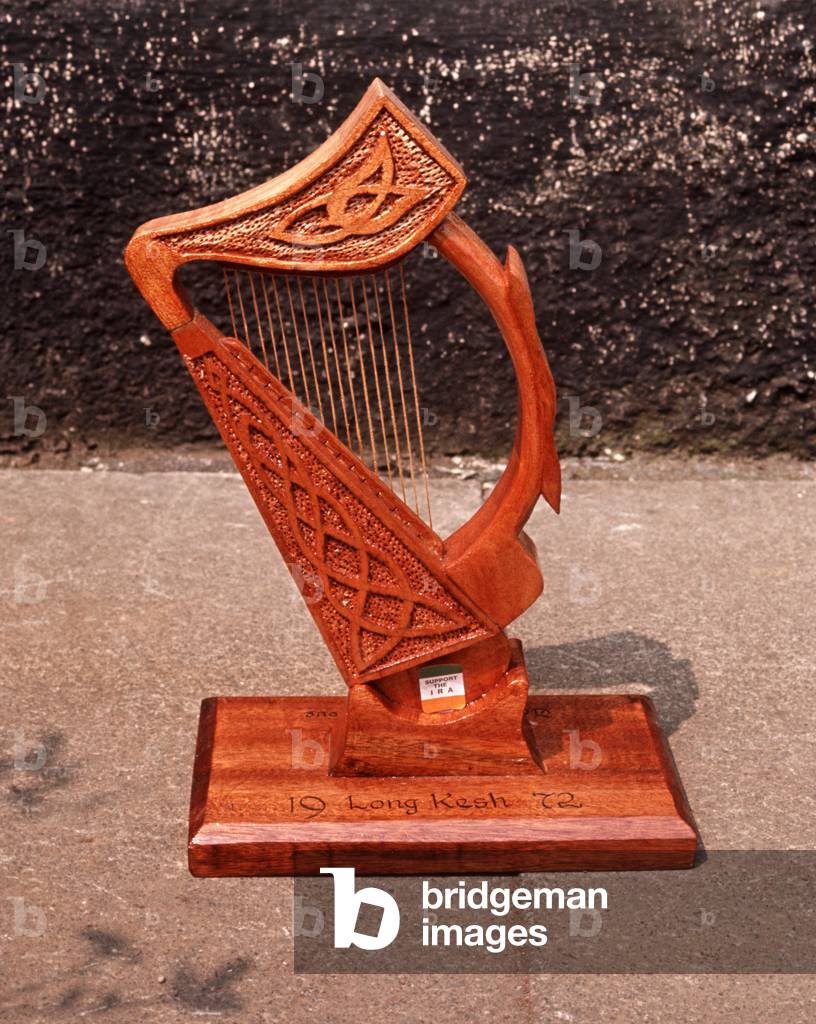 Model of Celtic Harp made by Republican Prisoners in Long Kesh Internmet Camp during The Troubles, Northern Ireland, Long Kesh, 1972 (photo)