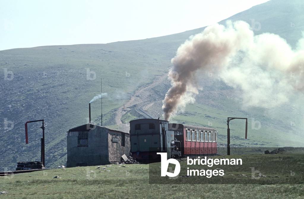 Water stop on way to Mount Snowdown, Wales, United Kingdom, 1991 (photo)