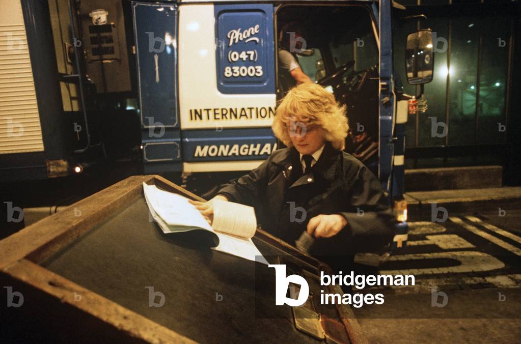 HM CUSTOMS & EXCISE, PORT OF DOVER, 1980s