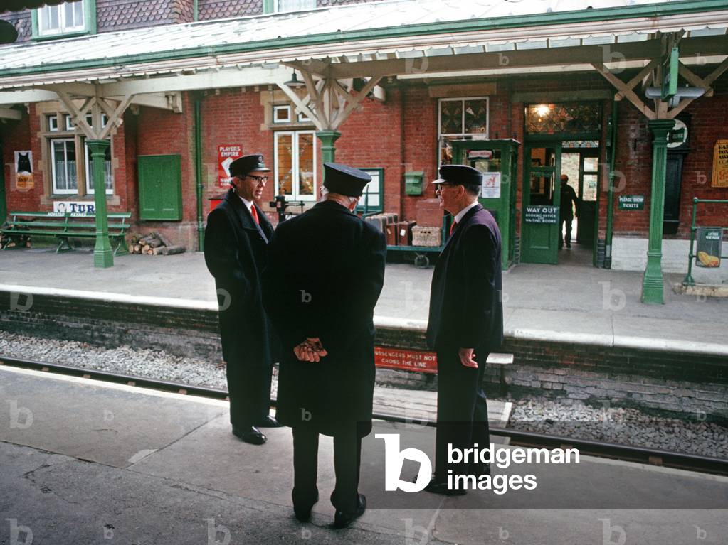 Station Master and staff at Horstead Keynes station on the Bluebell Heritage Railway, West Sussex, England, UK, 1990 (photo)