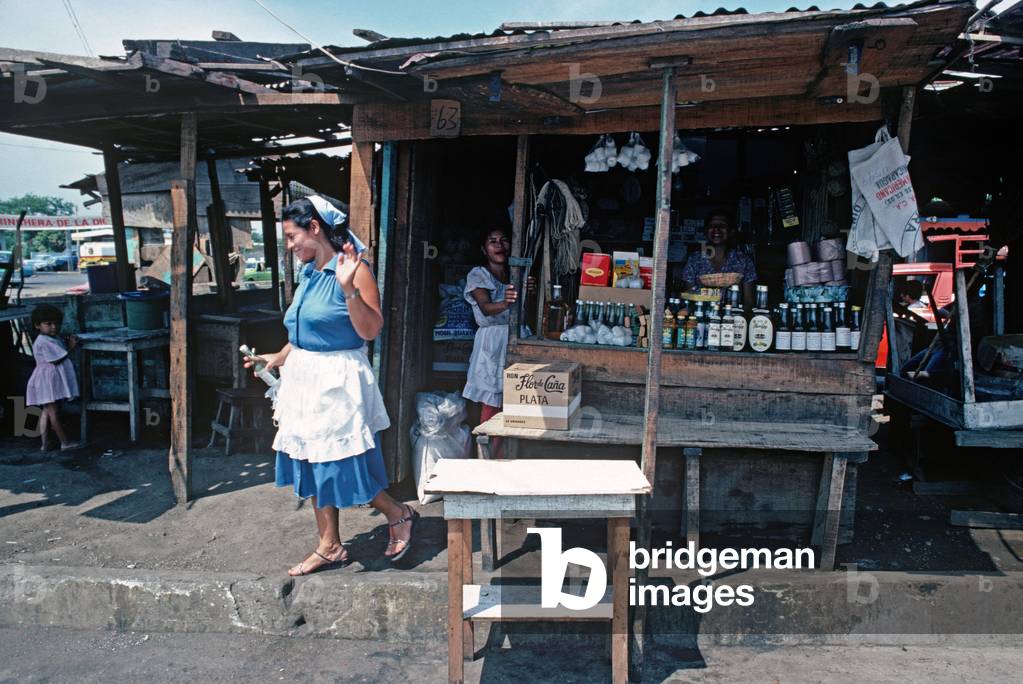market stall, Managua, Nicaragua, Central America (photo)