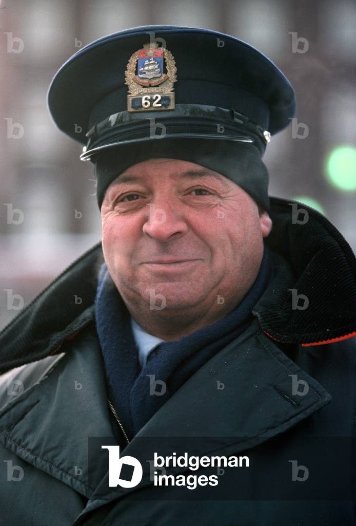Quebec City policeman, in winter, Quebec Province,  Canada (photo)