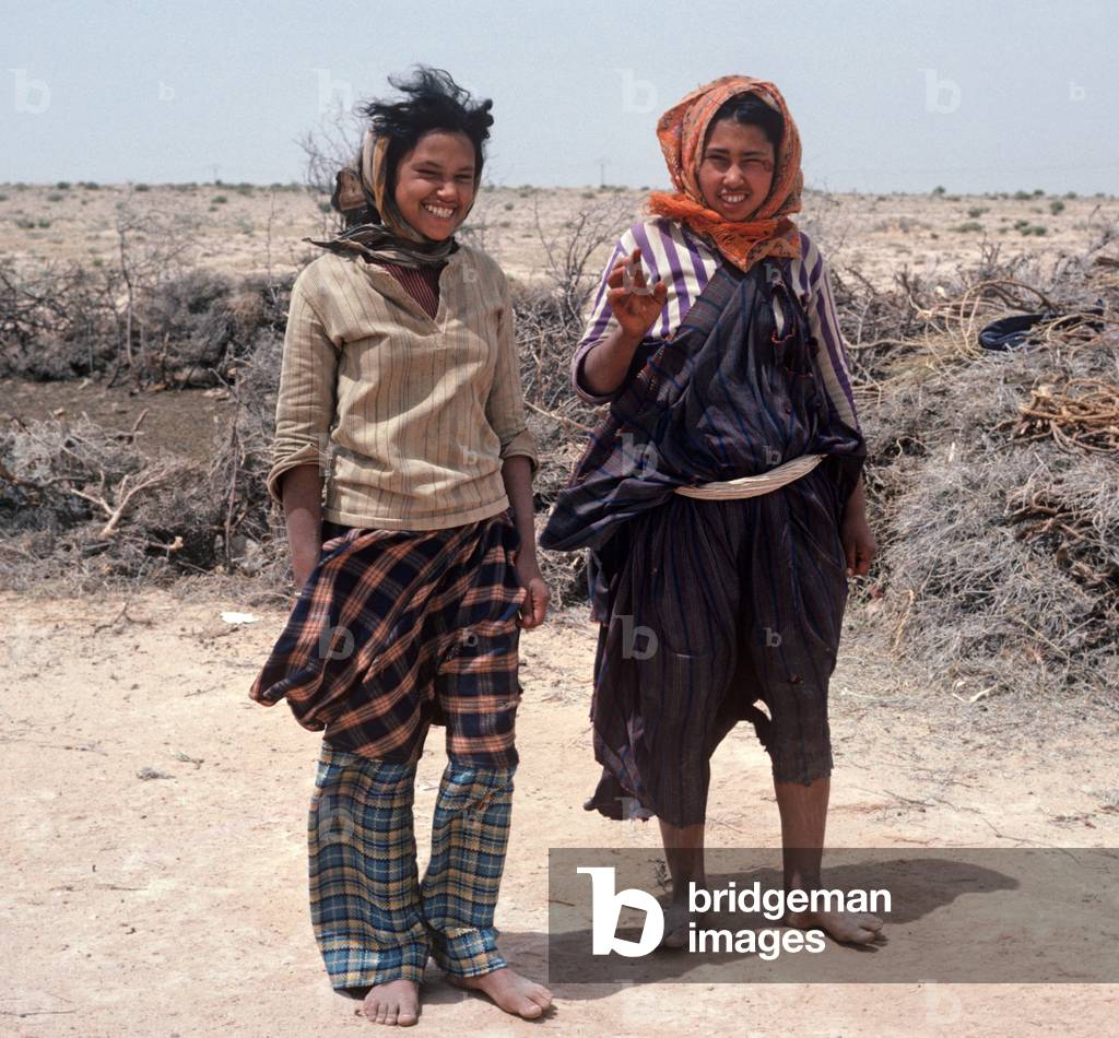 Normadic Arabs Bedouins, Sahara desert, South Tunisia, North Africa (photo)