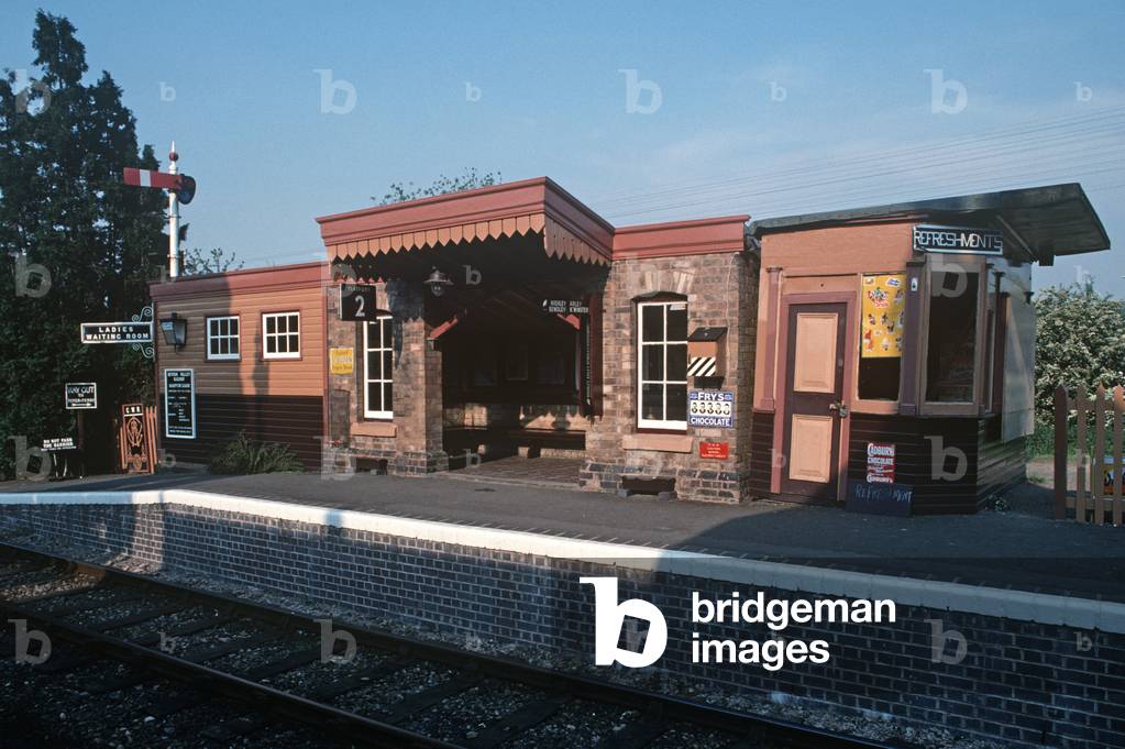 Hampton Loade station on the Severn Valley Heritage Railway, Shropshire & Worcester, England, UK, 1989 (photo)