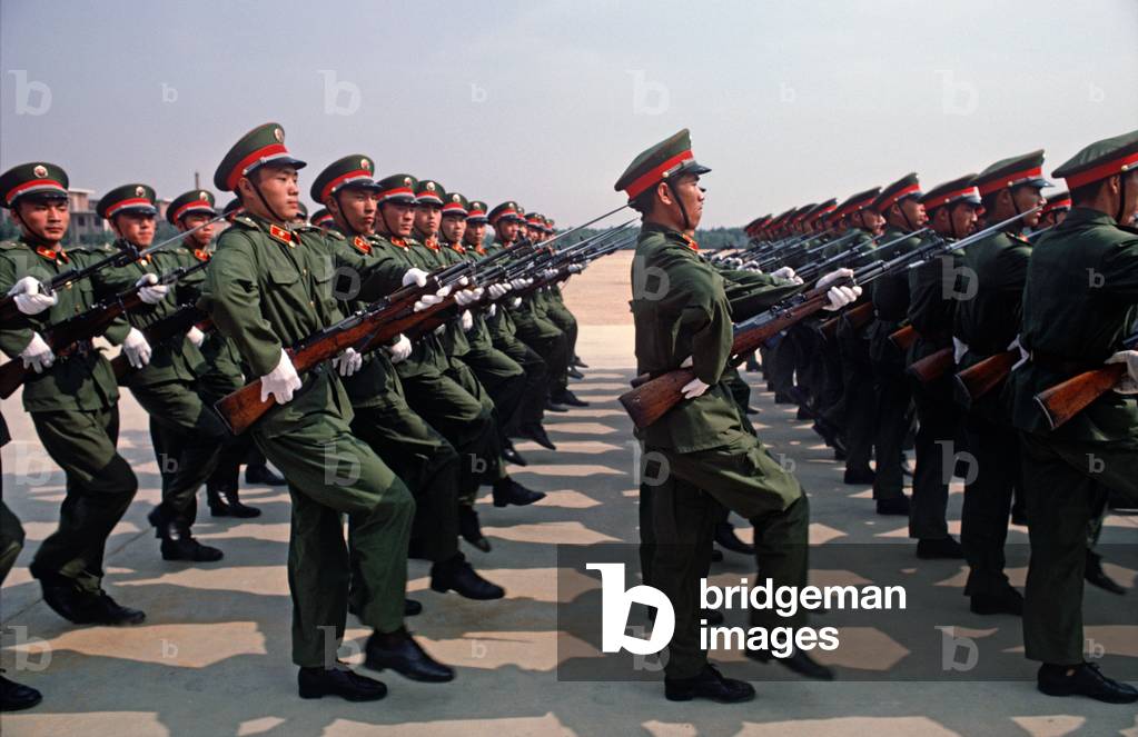Peoples Liberation Army officers drilling at Shijiazhuang Military Academy, Hubei province, China, 1985 (photo)