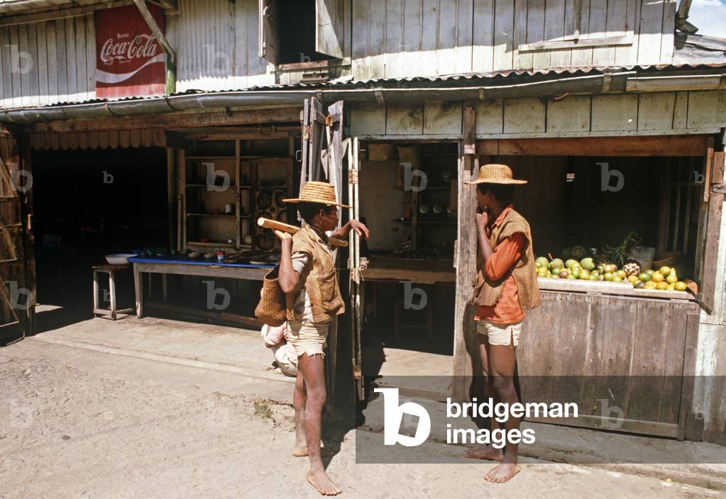 Store with Coca Cola sign, Berenty, Madagascar, East Africa, Africa, 1980s (photo)
