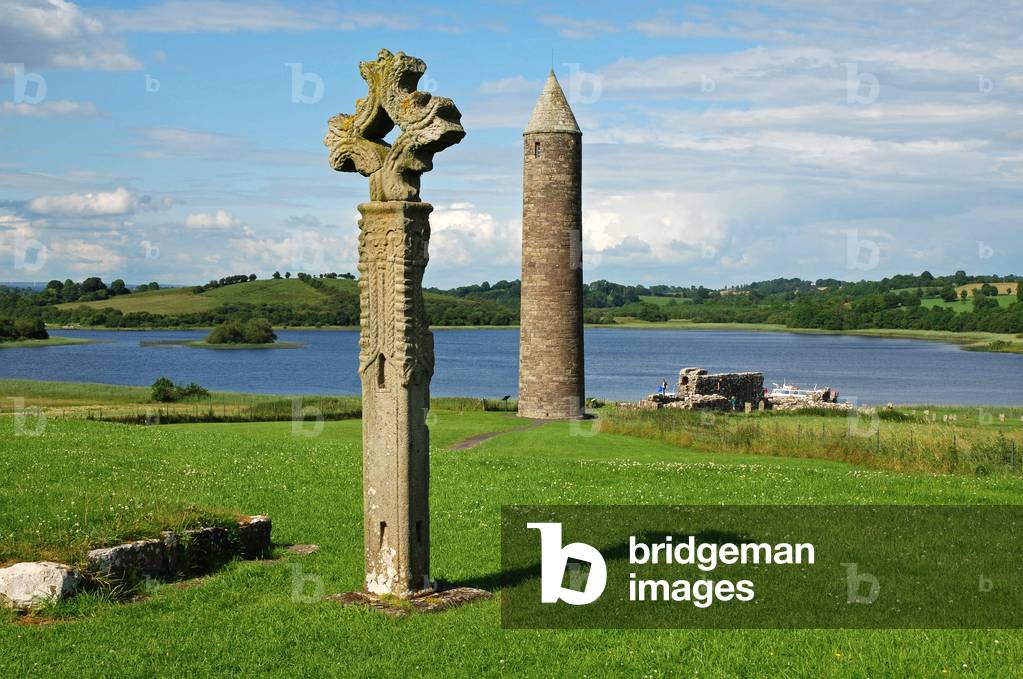 Round Tower and High Cross, Devenish Island Monastic Site, Lower Lough Erne, County Fermanagh, Northern Ireland, UK (photo)