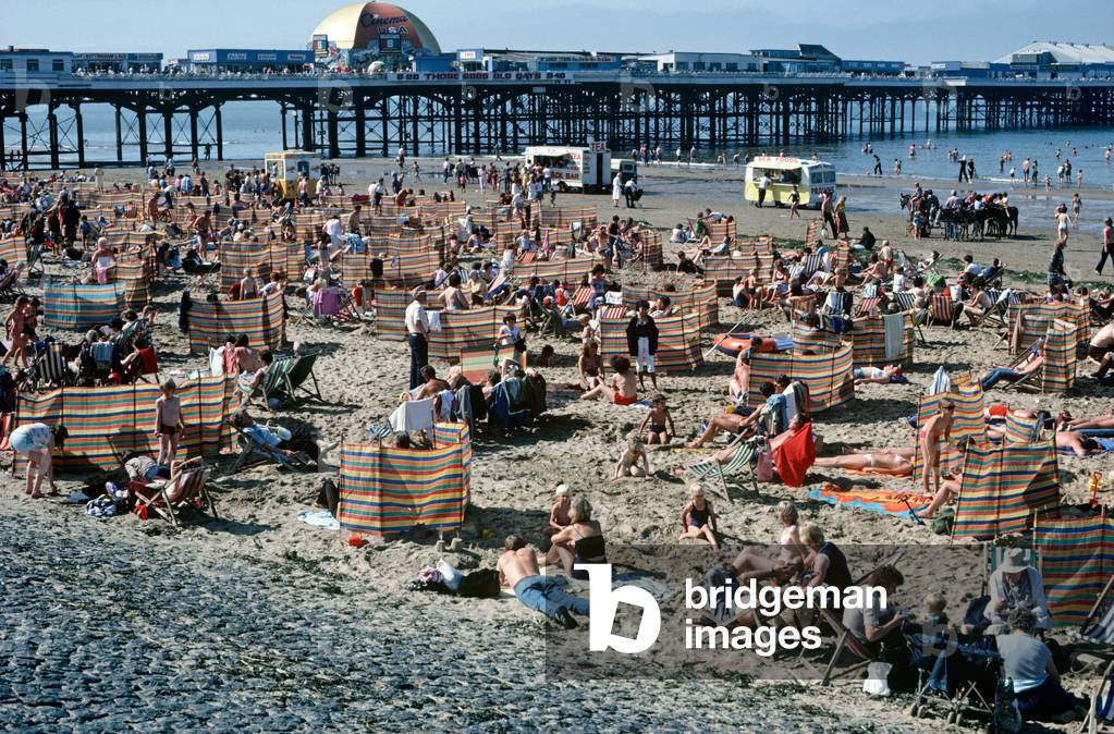August Bank Holiday at Blackpool, Lancashire (photo)