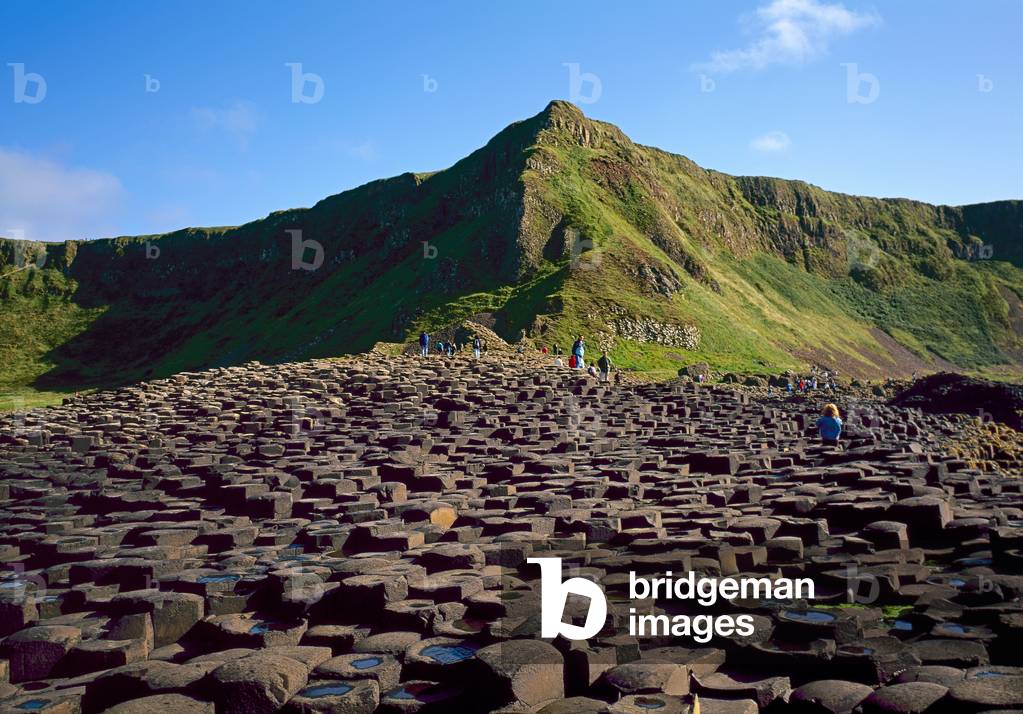 Giant's Causeway, County Antrim, Northern Ireland (photo)