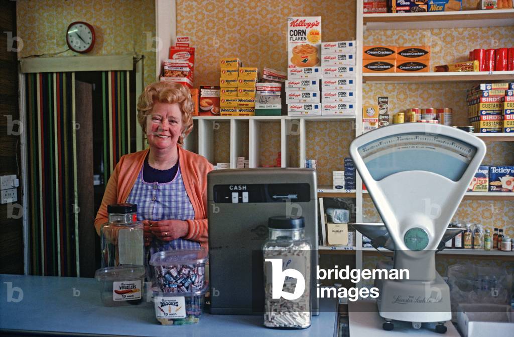 Shopkeeper in Eastwood, South Nottinghamshire (photo)