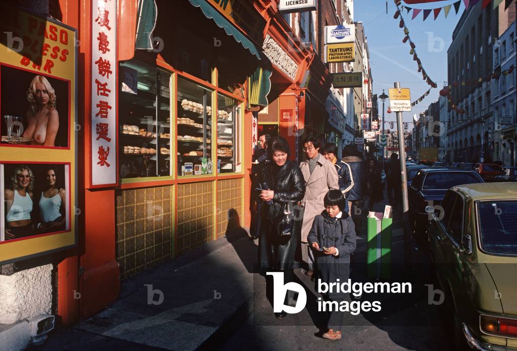 Chinatown street, Soho, London, UK, 1981 (photo)