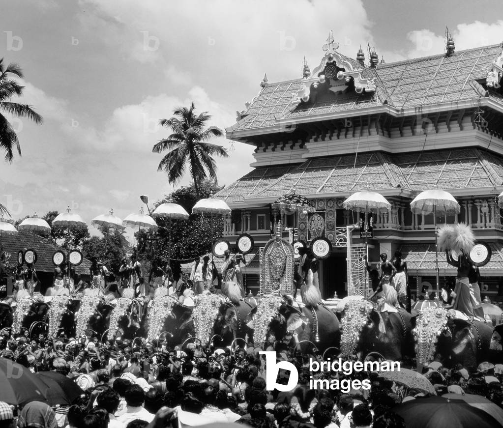 Thrissur Pooram, Kerala, 1980 (b/w photo)