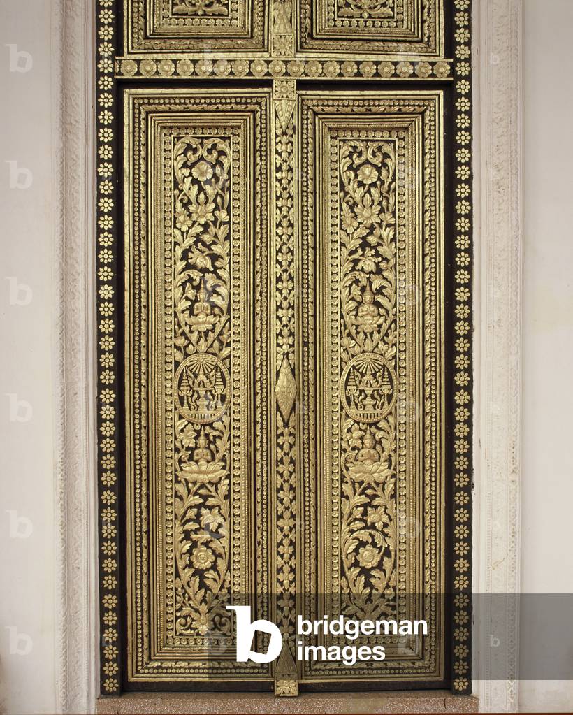 Decorative door (gilded wood)