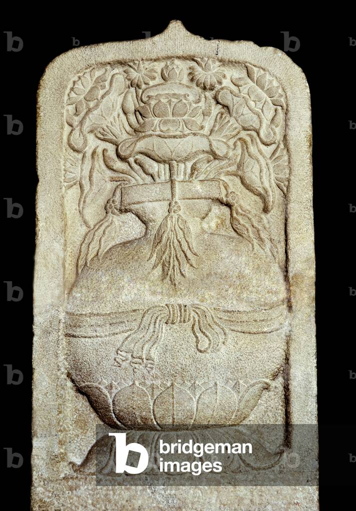 Stelae in Anuradhapura, Sri Lanka (photo)