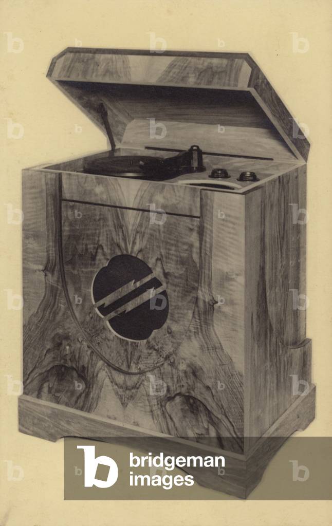 Radiogram (b/w photo)