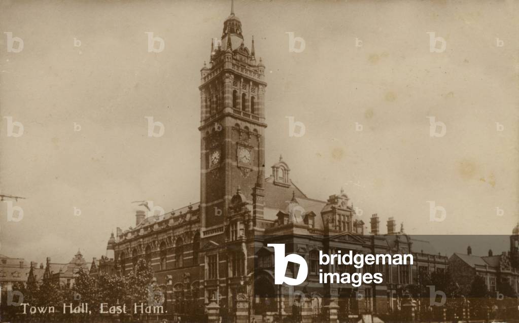 Town Hall, East Ham (b/w photo)