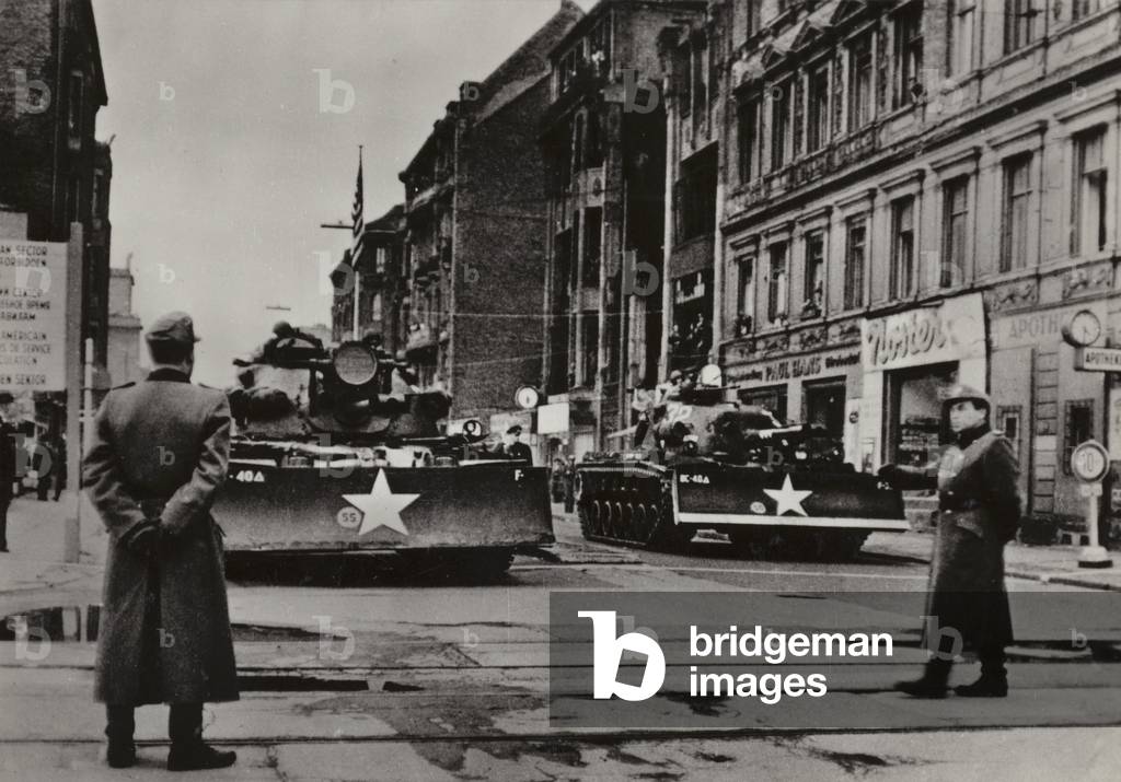 Particularly serious provocations were started between 24 and 28 October 1961 when heavily armed US soldiers, supported by tanks, repeatedly violated the state frontier of the German Democratic Republic (b/w photo)