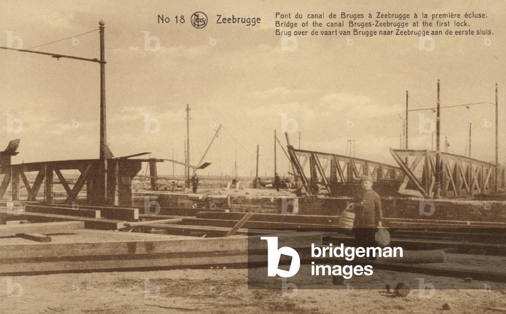 Bridge of the Canal Bruges-Zeebrugge (b/w photo)