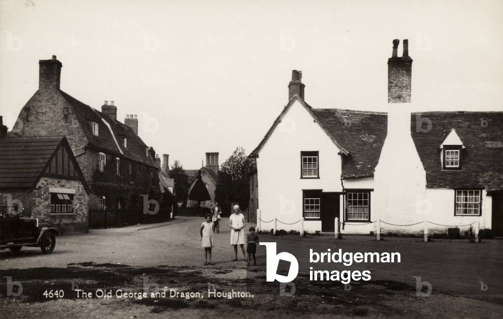 The Old George and Dragon, Houghton (b/w photo)
