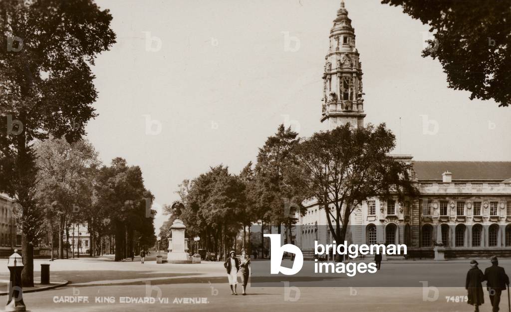 Cardiff, King Edward VII Avenue (b/w photo)