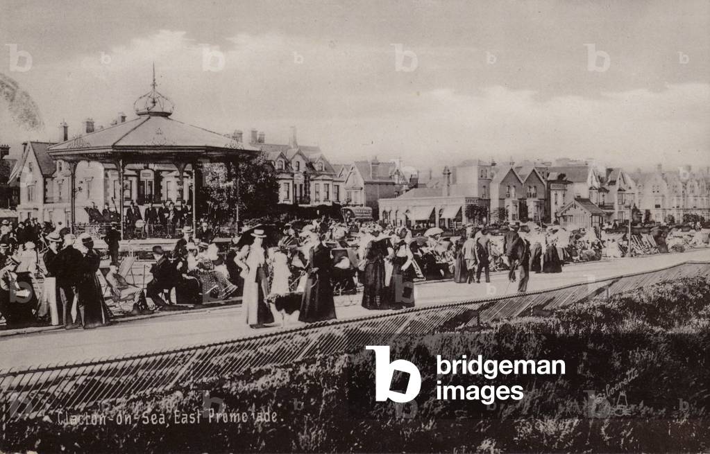 Clacton on Sea East Promenade (b/w photo)