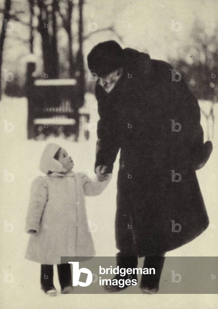 L N Tolstoi with his grand-daughter Tanechka, Yasnaya Poliana, 1908 (b/w photo)