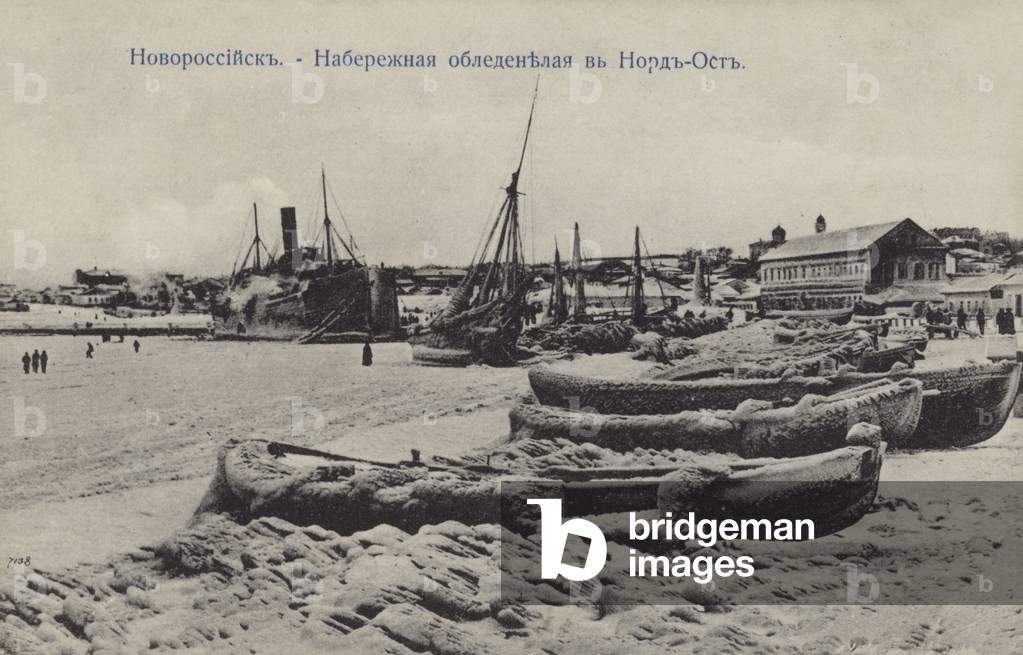 The frozen Black Sea after a squall, Novorossiysk, North Caucasus, Russia, early 20th Century (b/w photo)