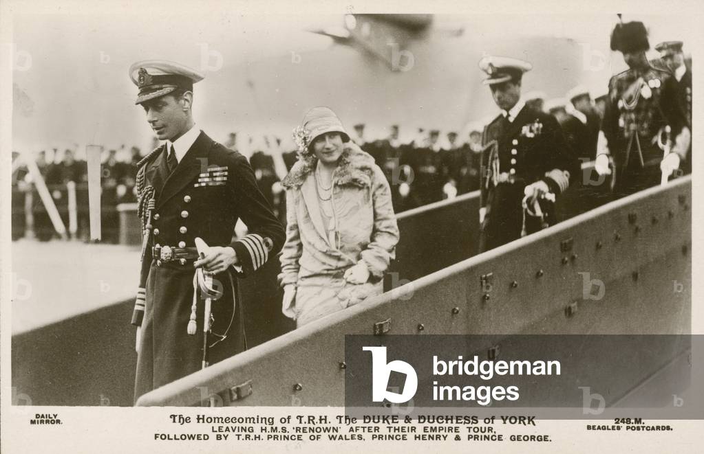 King George VI and Queen Elizabeth (b/w photo)