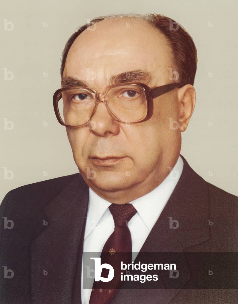 Alexander Nikolaevich Yakovlev (photo)