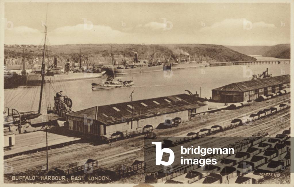 Postcard depicting the Buffalo Harbour in East London (b/w photo)