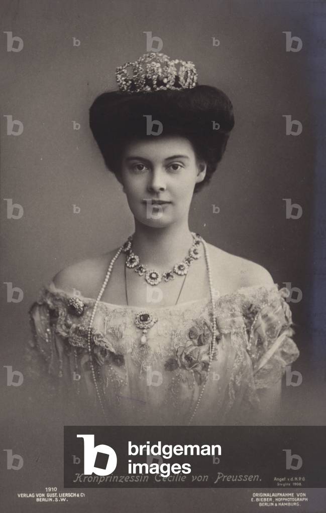 Cecilie of Mecklenburg-Schwerin (b/w photo)
