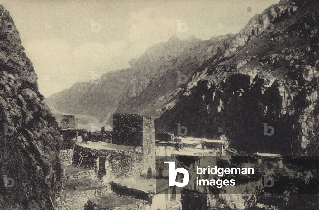 Caucasian Gates, ruined fortress in the Darial Gorge, Caucasus, Russia, early 20th Century (b/w photo)