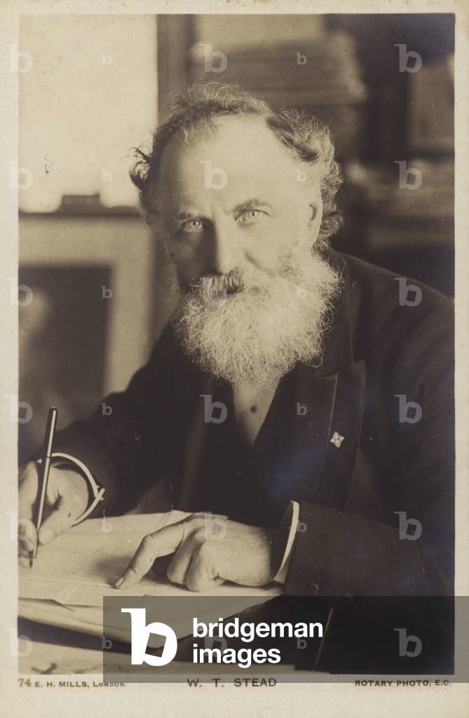 William Thomas Stead (1849-1912), English journalist, newspaper editor and author (b/w photo)